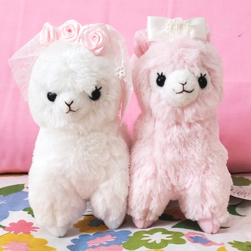 SOLD Alpacasso Bridal pink white lesbian couple alpaca brides kawaii wedding